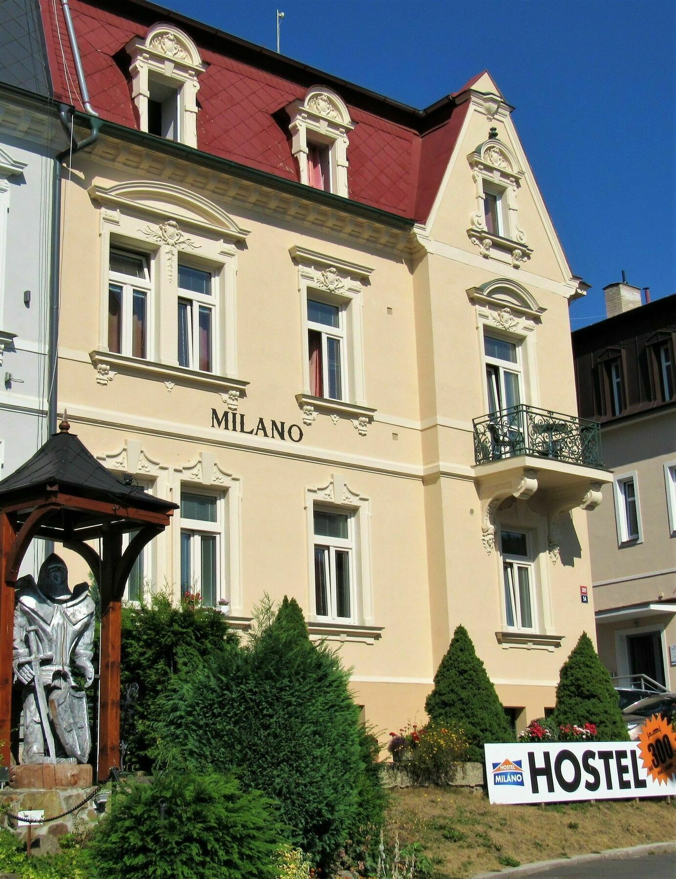 Хостел Milano Маріанські Лазні Екстер'єр фото